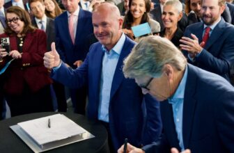 Feud between AI power startup Fermi and fired CEO and top shareholder heats up over proposed sale